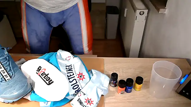 lycrasneakerxh online show from 04/12/26, 09:09