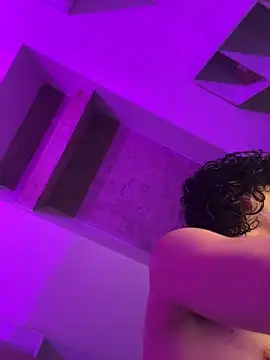 aangie  uwu online show from 02/21/25, 12:05