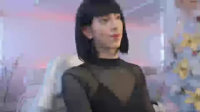 Snapshot of Ms_Sammy chatting on 12/10/24, 10:05 Ms Sammy online show from 12/10/24, 10:05