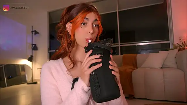 Snapshot of Ms_Sammy chatting on 09/27/25, 12:15 Ms Sammy online show from 09/27/25, 12:15