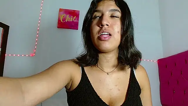 colombianmilf  online show from 01/13/25, 10:03
