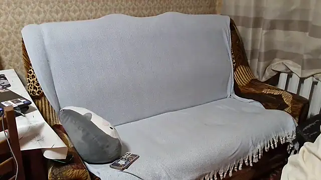 franceska blue online show from 01/11/26, 08:25