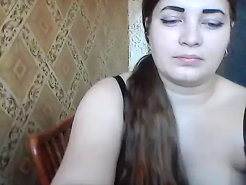 Elizabeth Meow online show from 03/25/26, 07:47