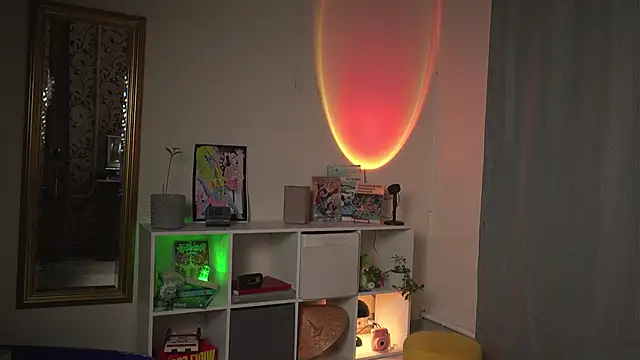 PixieMeow  online show from 09/15/25, 11:49