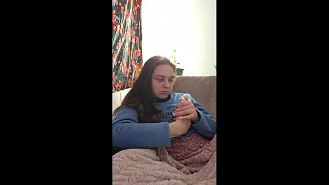 Cyndee Winter online show from 03/19/25, 03:19