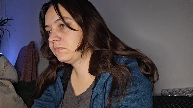 Cyndee Winter online show from 11/05/25, 06:19