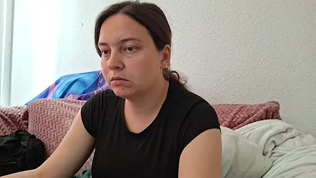 Cyndee Winter online show from 06/08/26, 02:17