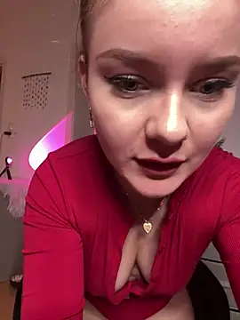 MaribelRiver online show from 02/12/25, 05:26