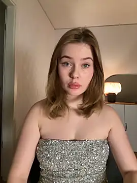 MaribelRiver online show from 09/13/25, 07:02