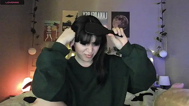 Anisawithlove online show from 12/15/24, 05:20