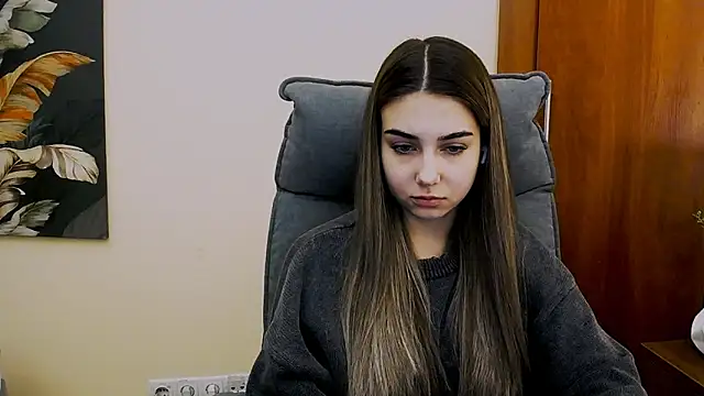 Lili magic online show from 02/16/25, 03:27