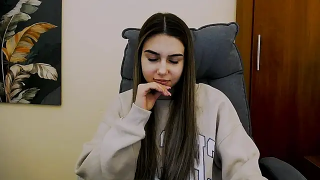 Lili magic online show from 02/21/25, 04:48