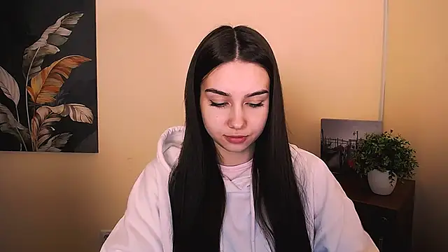 Lili magic online show from 09/27/25, 12:43