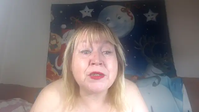 Snapshot of Blasflittchen chatting on 12/14/24, 07:03 Blasflittchen online show from 12/14/24, 07:03