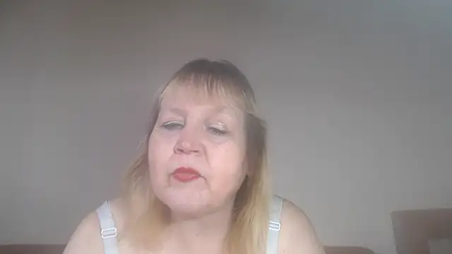 Snapshot of Blasflittchen chatting on 02/22/25, 02:19 Blasflittchen online show from 02/22/25, 02:19