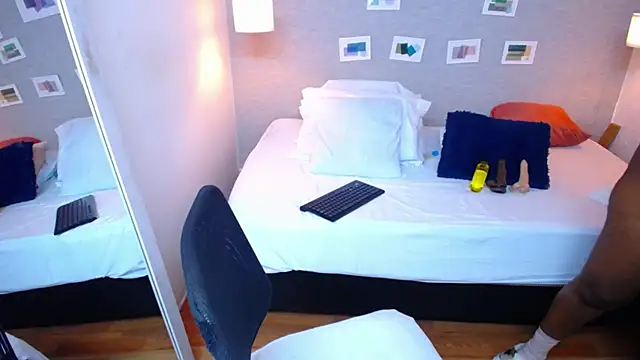 kiara evanss online show from 01/16/25, 05:01