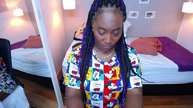 kiara evanss online show from 03/12/25, 11:44