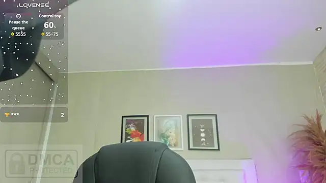 emma  smith1 online show from 03/31/26, 10:26