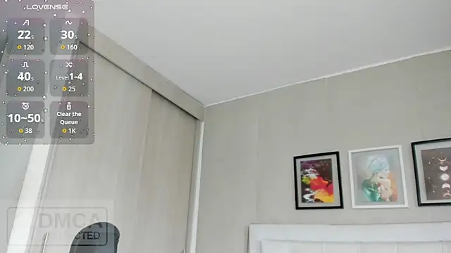 emma  smith1 online show from 04/16/26, 01:01