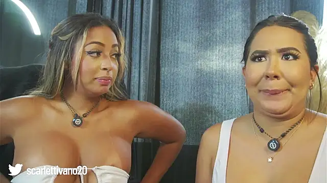 charlottelover21 online show from 04/18/26, 07:58