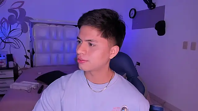 Niicky1  online show from 12/30/24, 11:49