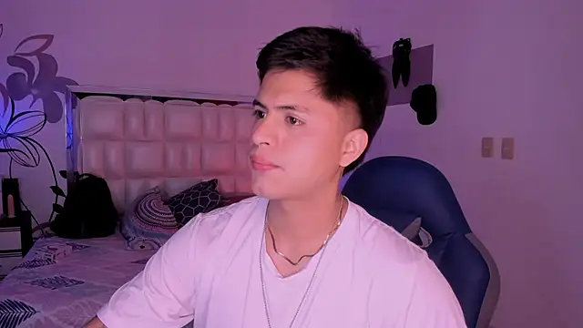 Niicky1  online show from 01/17/25, 08:33