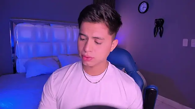 Niicky1  online show from 09/09/25, 08:41