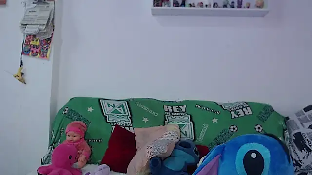 kitty22  online show from 12/24/24, 02:01