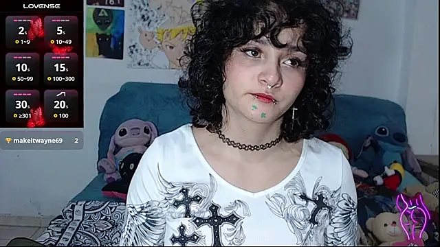 kitty22  online show from 10/22/25, 12:49