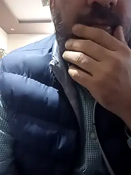 lund lol online show from 02/11/25, 11:21