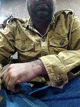 lund lol online show from 11/17/25, 01:50