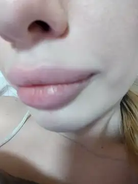 Elza kom online show from 02/21/25, 12:28