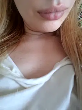 Elza kom online show from 09/14/25, 05:50