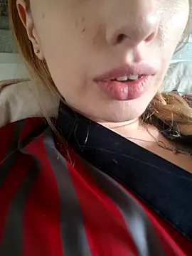 Elza kom online show from 09/16/25, 08:26