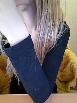 Elza kom online show from 03/29/26, 06:35