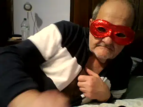 Snapshot of Geppo5911 chatting on 03/22/25, 10:49 Geppo5911 online show from 03/22/25, 10:49