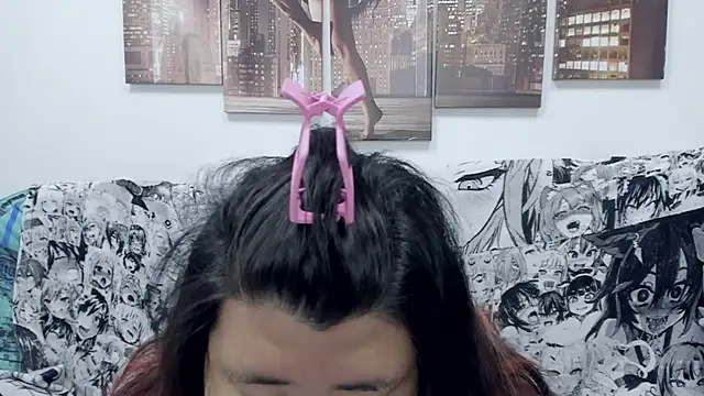 Snapshot of Nadine_asian chatting on 12/10/24, 04:13 Nadine asian online show from 12/10/24, 04:13