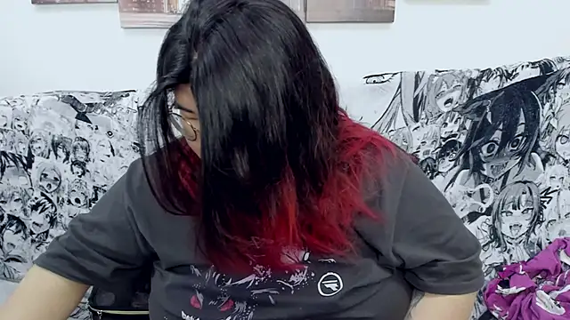 Snapshot of Nadine_asian chatting on 12/27/24, 09:17 Nadine asian online show from 12/27/24, 09:17