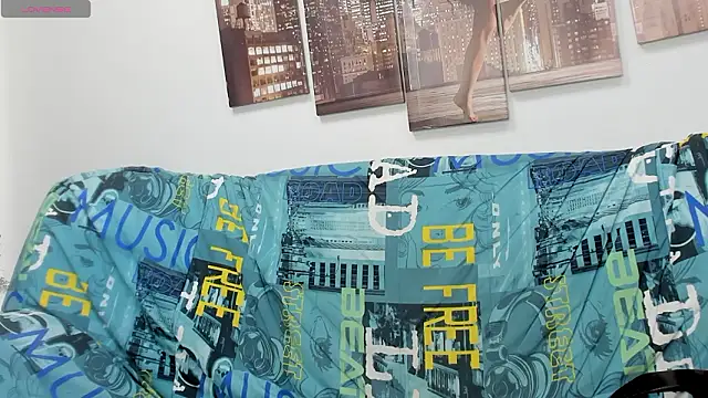 Nadine asian online show from 01/18/26, 08:18