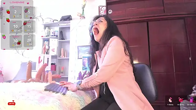 Rapunzeell  online show from 03/24/26, 08:14