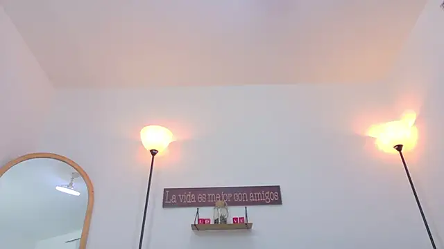 Sofhia cruz online show from 03/01/25, 12:39