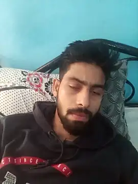 snigdha25 online show from 11/05/25, 02:44