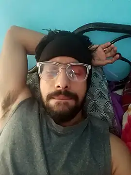 snigdha25 online show from 02/18/26, 04:19