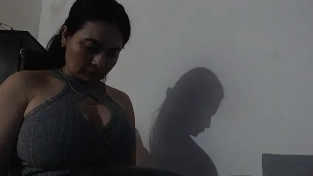 Janna099 online show from 11/10/25, 01:15