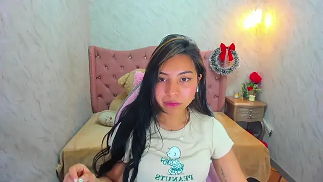 XSmaggiiee online show from 12/29/24, 02:38