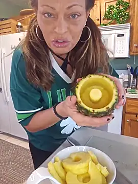 Erotic and Exotic online show from 03/05/26, 07:43