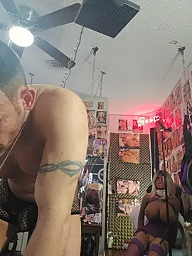luvs2cumm69 online show from 05/11/26, 05:24