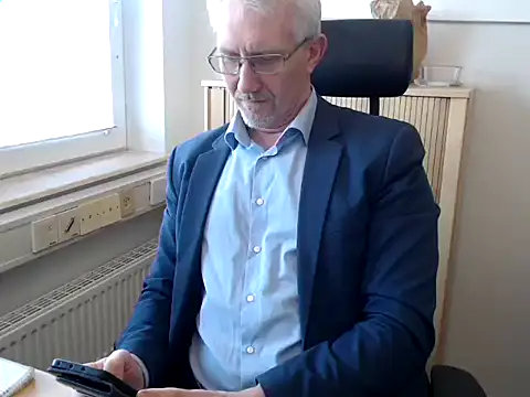 tom-swede online show from 03/19/25, 09:17