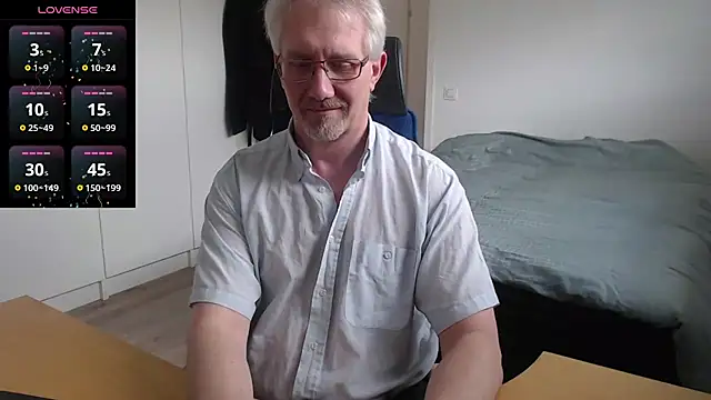 tom-swede online show from 03/15/26, 01:39