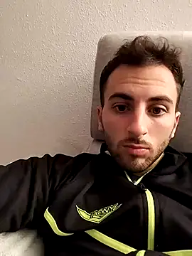 Snapshot of Fuckwithme_69 chatting on 11/12/25, 07:35 Fuckwithme 69 online show from 11/12/25, 07:35